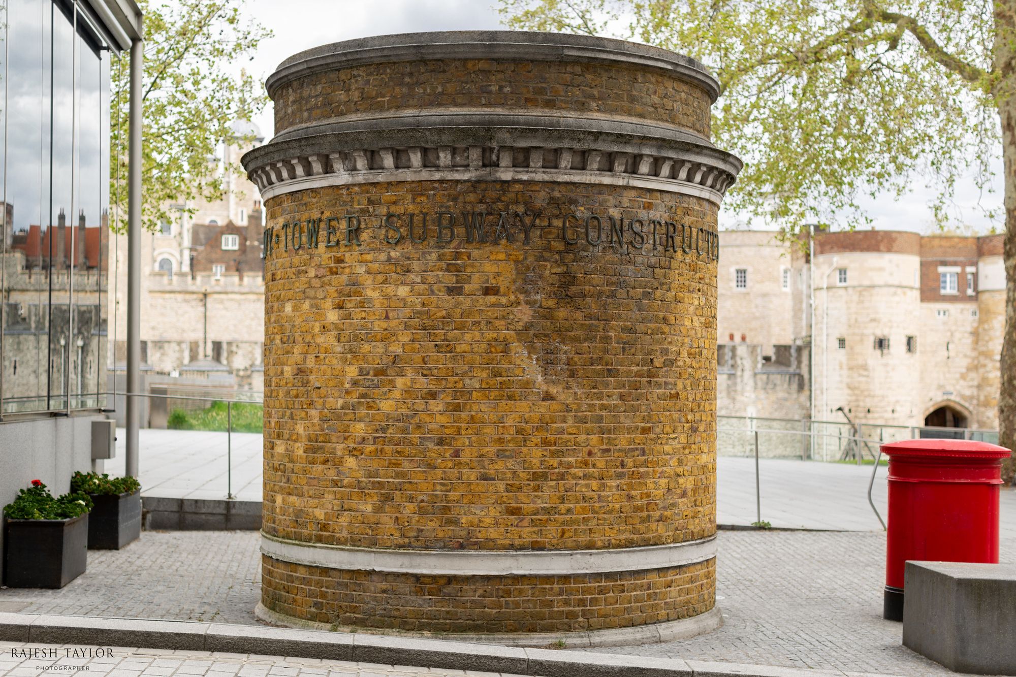 Tower Subway's former Entrance on the north bank of the river by the Tower of London © Rajesh Taylor