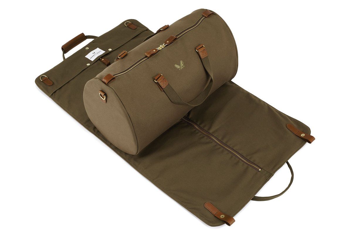 Bennett Winch Holdal in olive, with military grade webbing detachable shoulder strap.